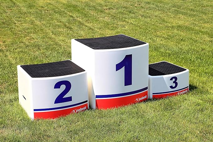 Polanik apbalvošanas pjedestāls