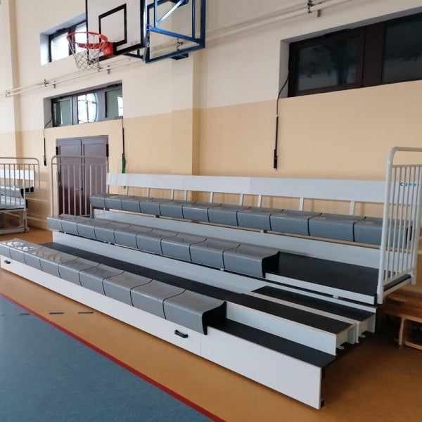 Teleskopiskās tribīnes ar Verso sēdekļiem