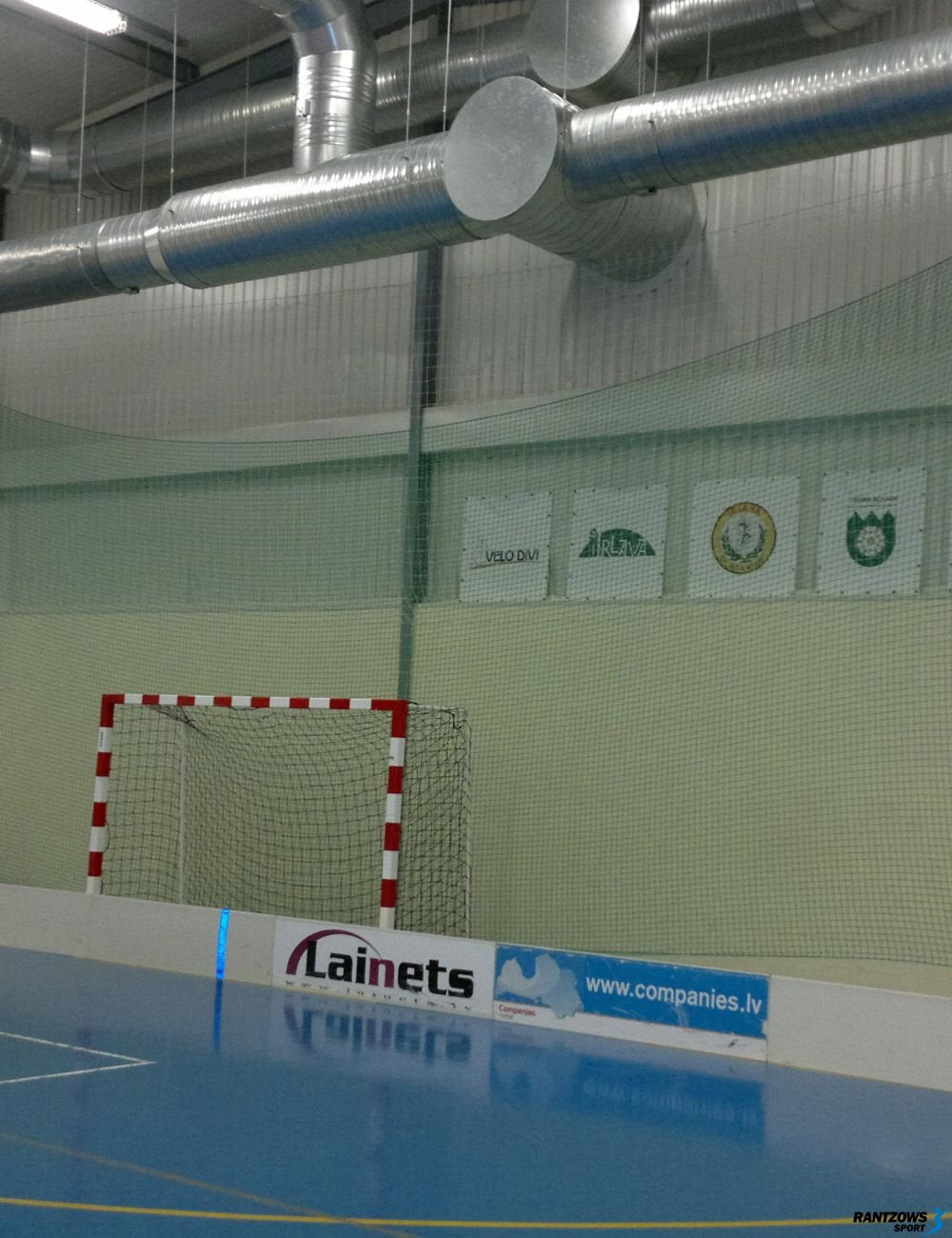 Aizsargtīkli sporta zāles sienām