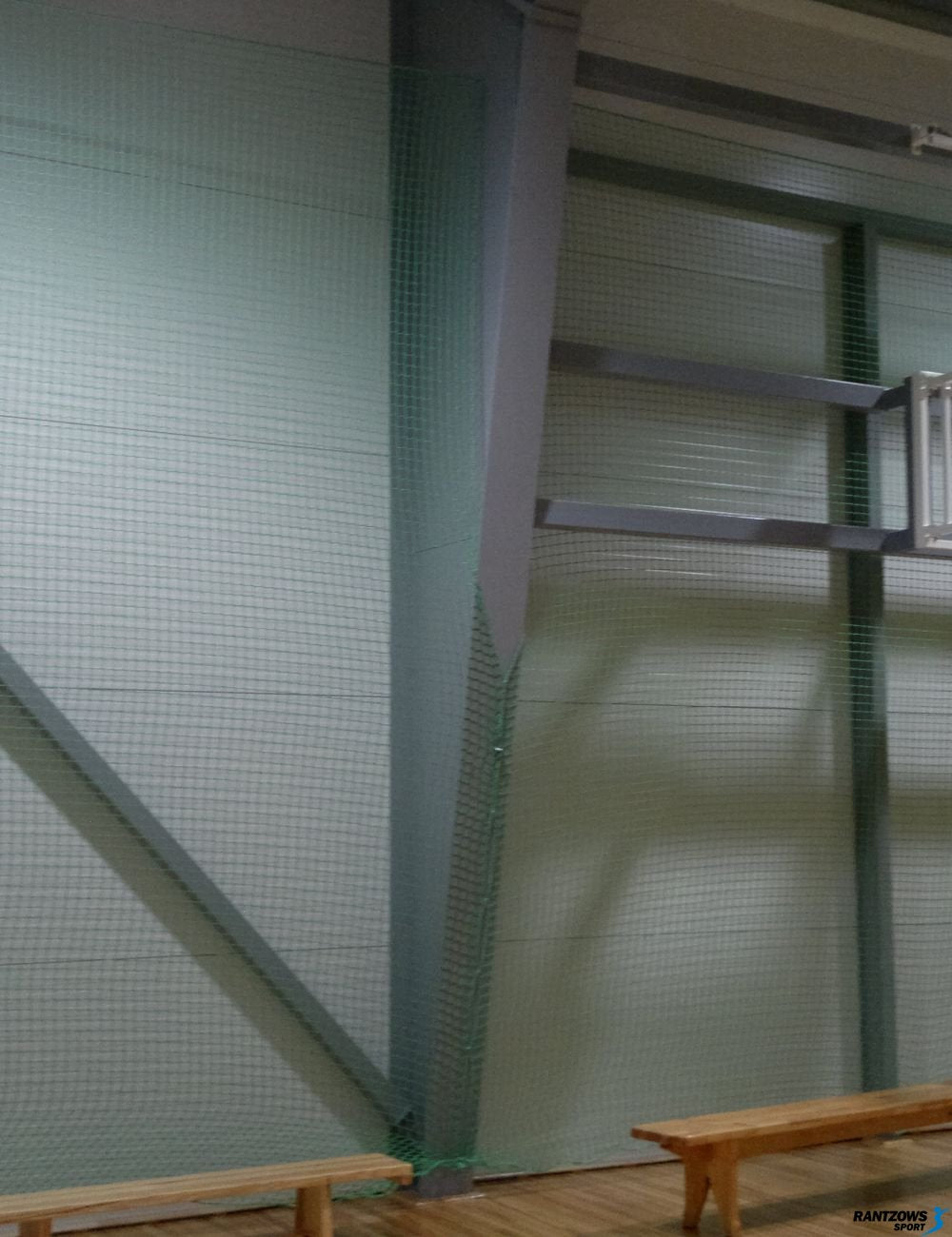 Aizsargtīkli sporta zālēm