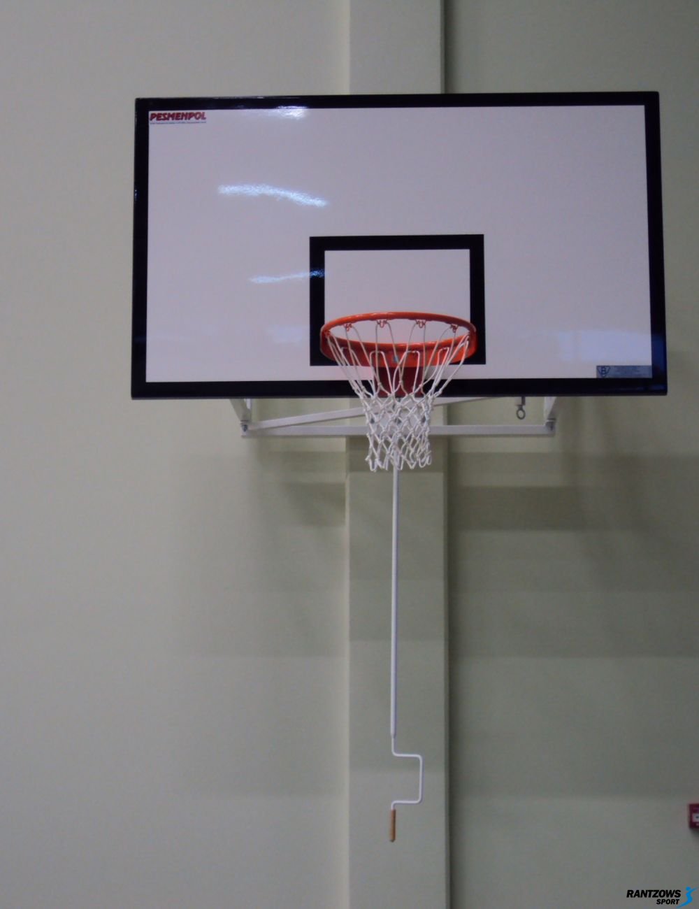 Basketbola groza konstrukcijas