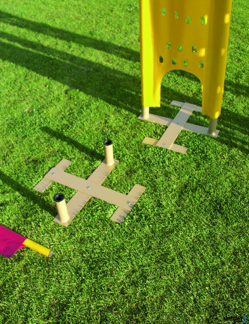 Krāsota metāla pamatne PVC futbola manekenam