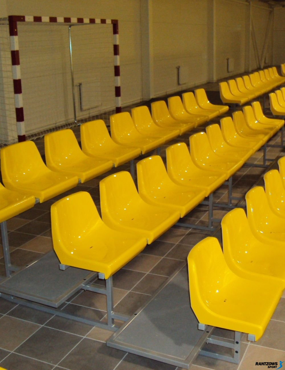 Pārvietojamas skatītāju tribīnes