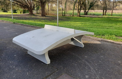 Foot volleyball galds natural concrete