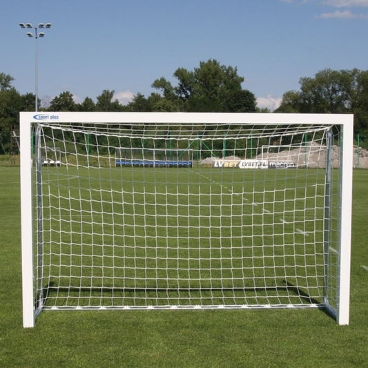 Futbola vārti 2.4 x 1.6 m. Vārtu dziļums: 50/50 cm
