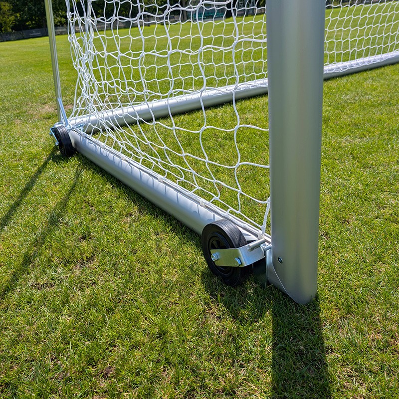 Futbola vārti 7.32 x 2.44 m, alumīnija
