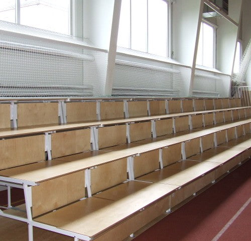 Paceļamas skatītāju tribīnes