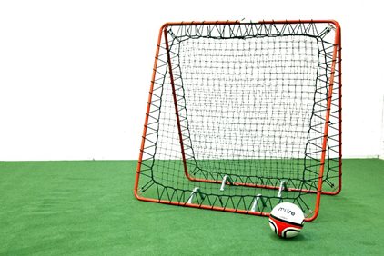 BATUTS FUTBOLA TRENIŅIEM 145 X 145 CM